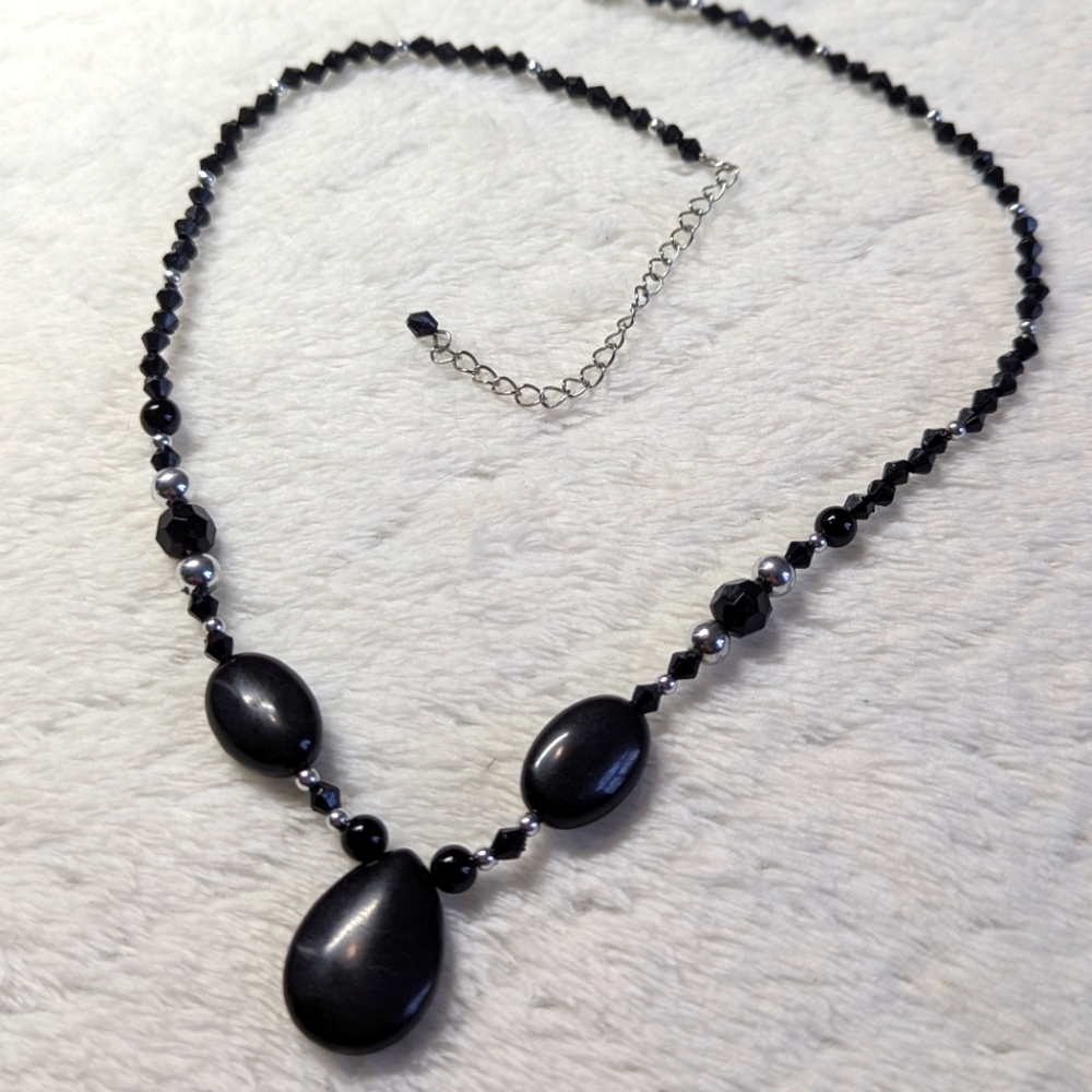 Vintage Black Acrylic and Stone Beaded Necklace w/ Silvertone Accent Beads